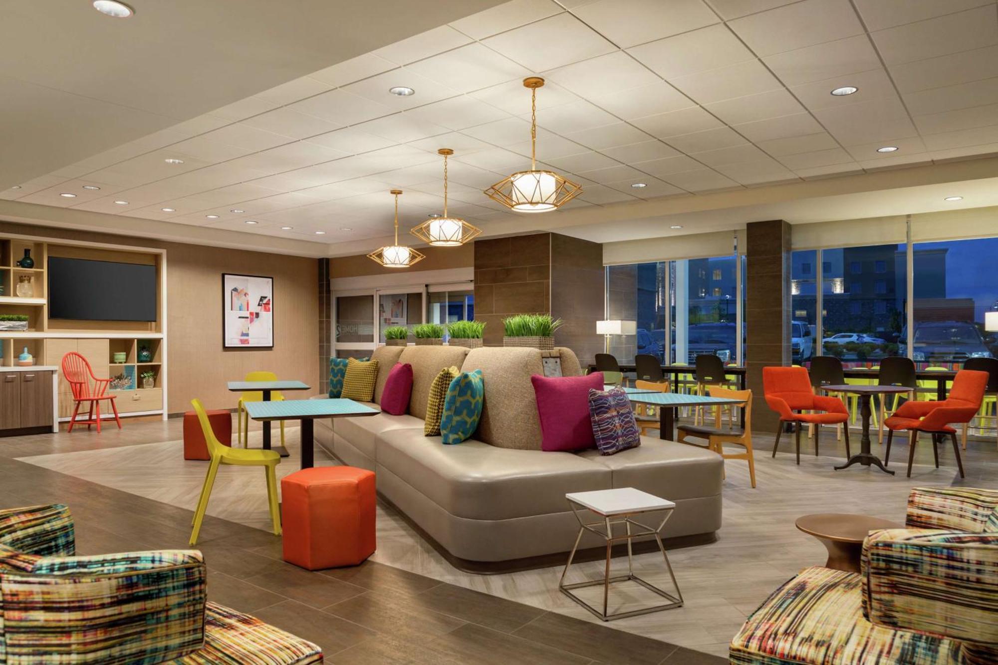 Home2 Suites By Hilton Frederick Eksteriør billede